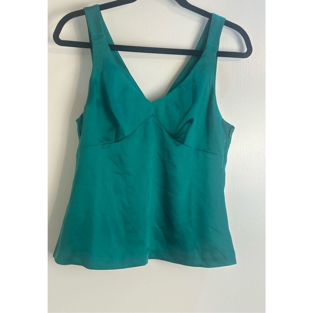 United Colors of Benetton size M green sleeveless top